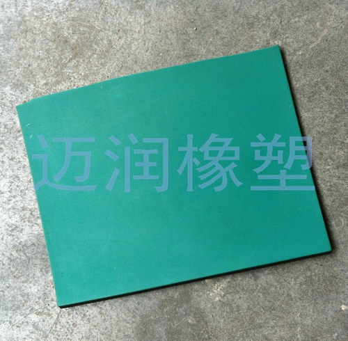 天（tiān）藍膠板3.jpg